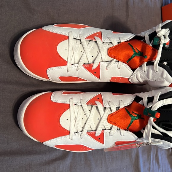 Jordan retro 6 “Gatorade”, worn 2-3 times, no creases - Picture 2 of 3